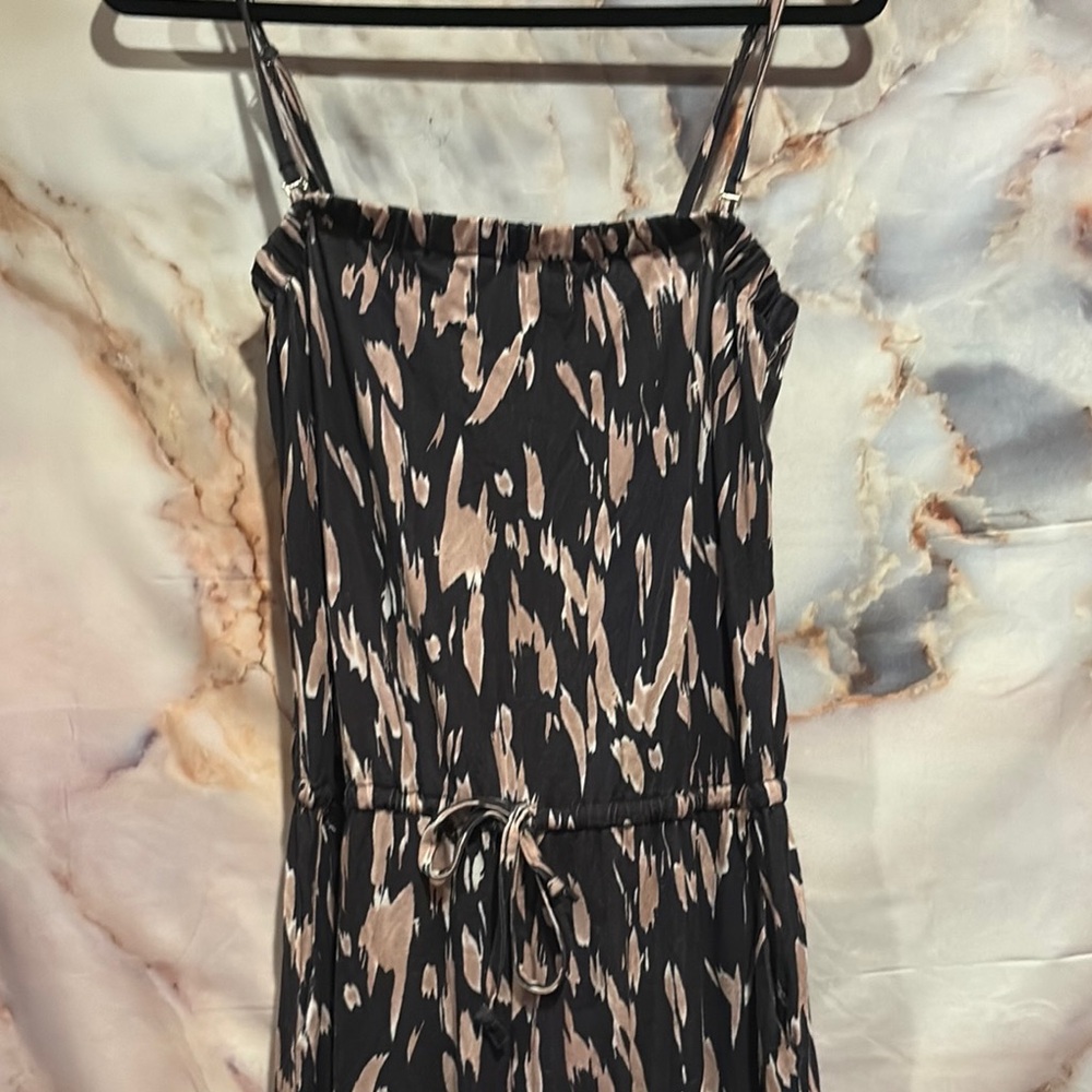 Patterned Jumpsuit ✨ - Picture 3 of 5